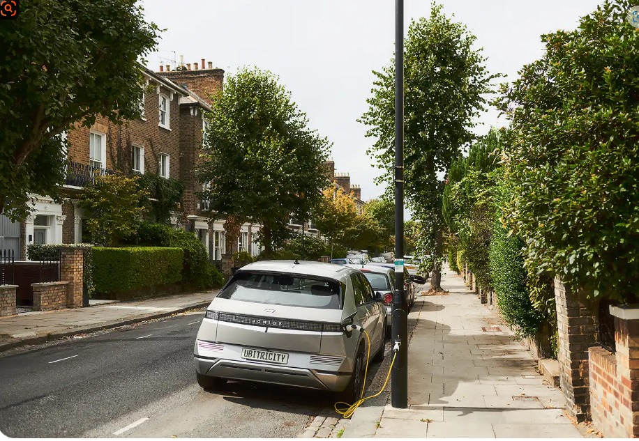 streetlight ev charger