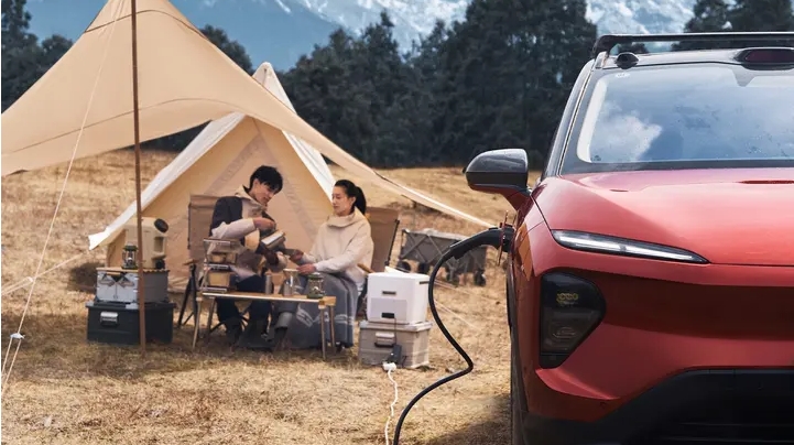 Advantages of Electric Vehicles for Luxury Camping​
